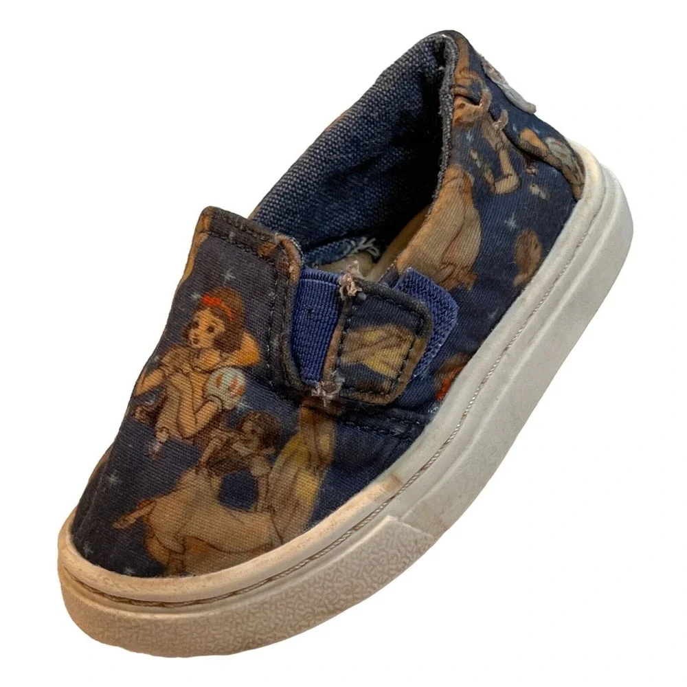 Toms tiny disney